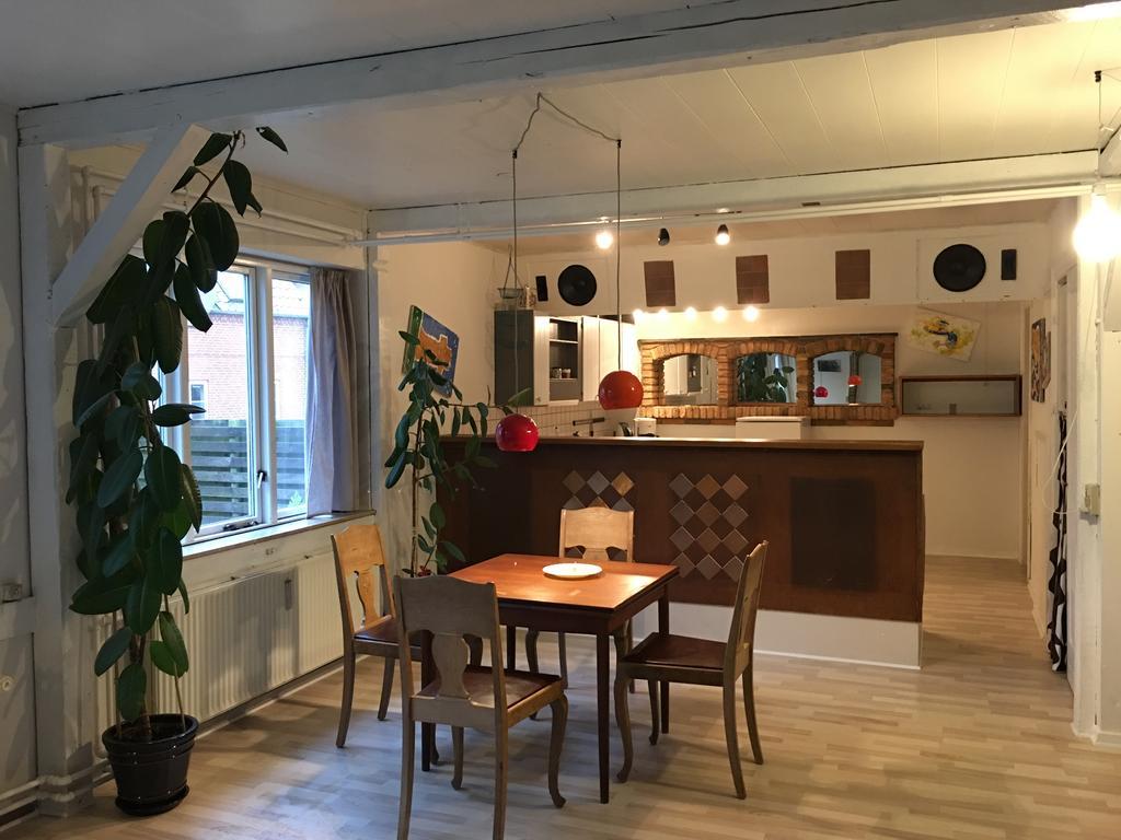 Studio apartment in Højer Buitenkant foto